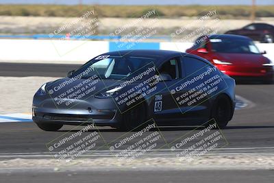 media/Nov-08-2025-Speed Ventures (Sat) [[1c7a6332f5]]/TC B/Session 3 (Turn 1)/